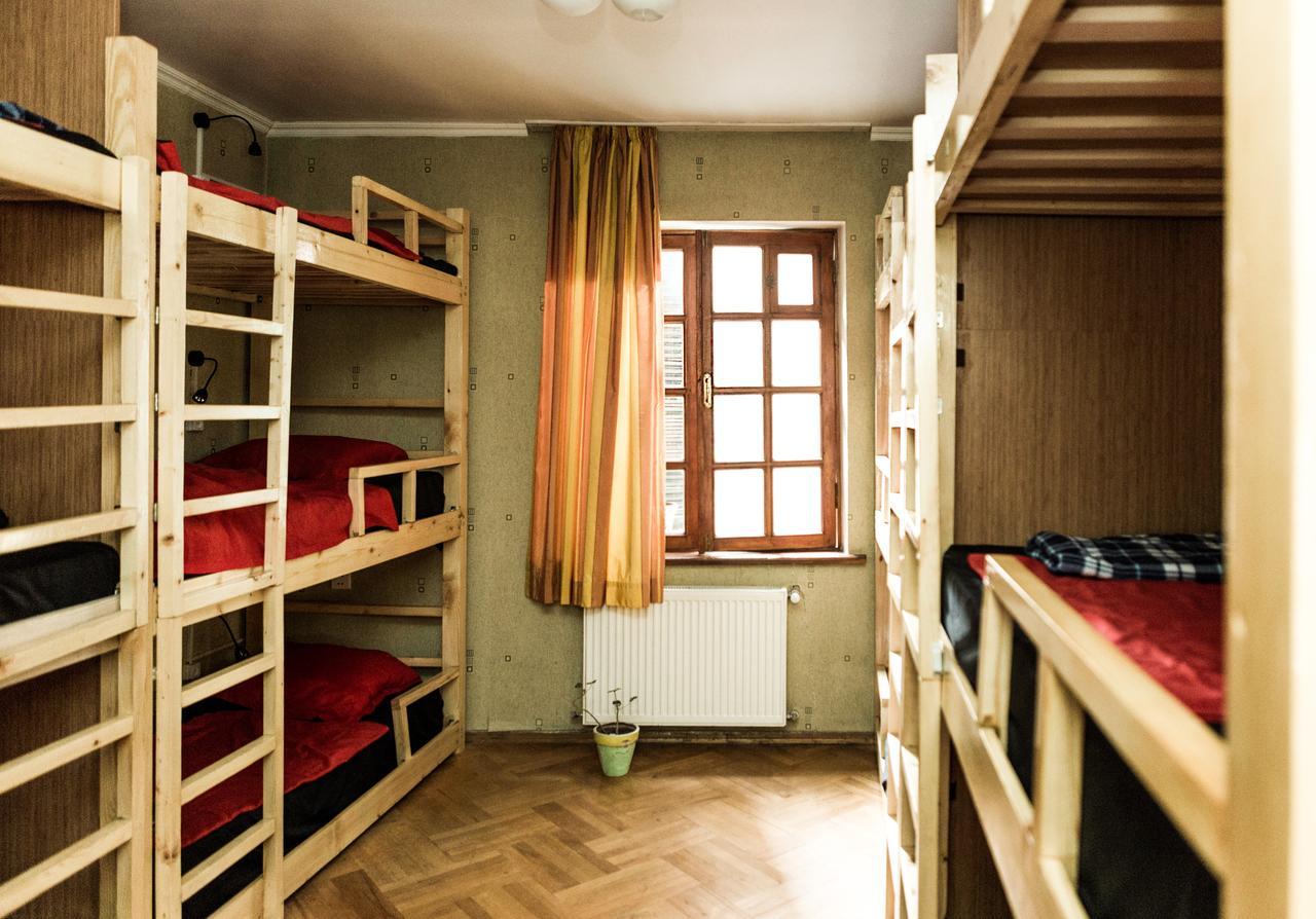 טביליסי Patio Hostel מראה חיצוני תמונה